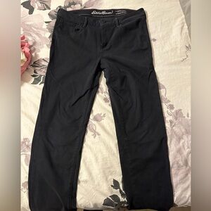 Eddie Bauer ladies pants. Size 14T. Slim straight/slightly curvy.